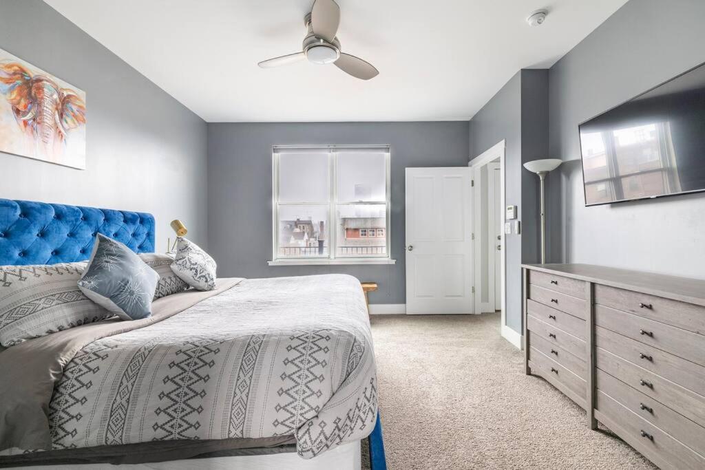 4 Bedroom 3 Bath Sleeps 10 Pet Friendly Private Backyard, 2 Car Garage, City Views, Close To All Stadiums And Casino Pittsburgh Exteriér fotografie
