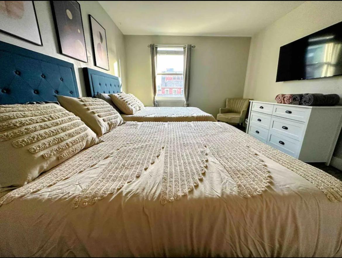 4 Bedroom 3 Bath Sleeps 10 Pet Friendly Private Backyard, 2 Car Garage, City Views, Close To All Stadiums And Casino Pittsburgh Exteriér fotografie